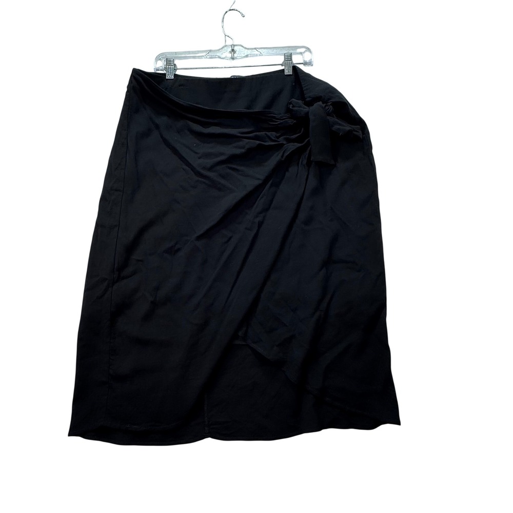 Torrid 2 Faux Wrap Skirt Womens 2X Black Side Tie Draped Plus Size Office